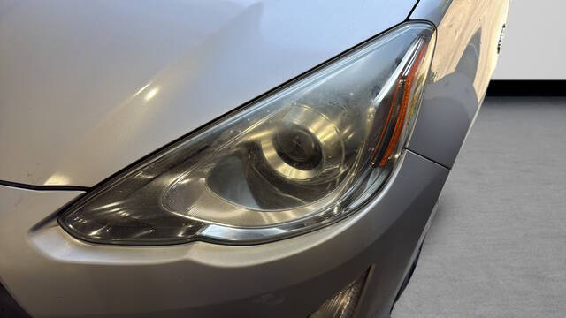 2015 Toyota Prius c One