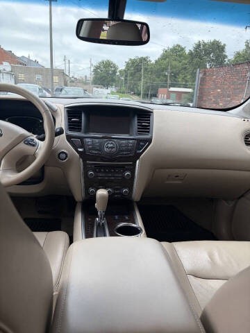 2015 Nissan Pathfinder SL