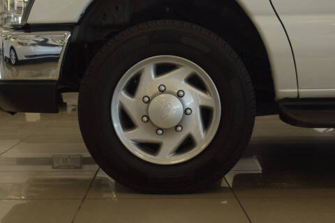 2014 Ford E-Series E-350 SD XLT