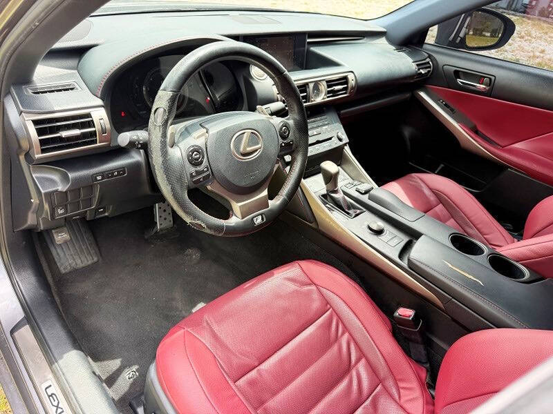 2015 Lexus IS 250 Crafted Line