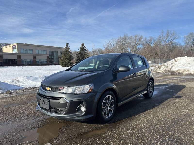 2020 Chevrolet Sonic LT's photo