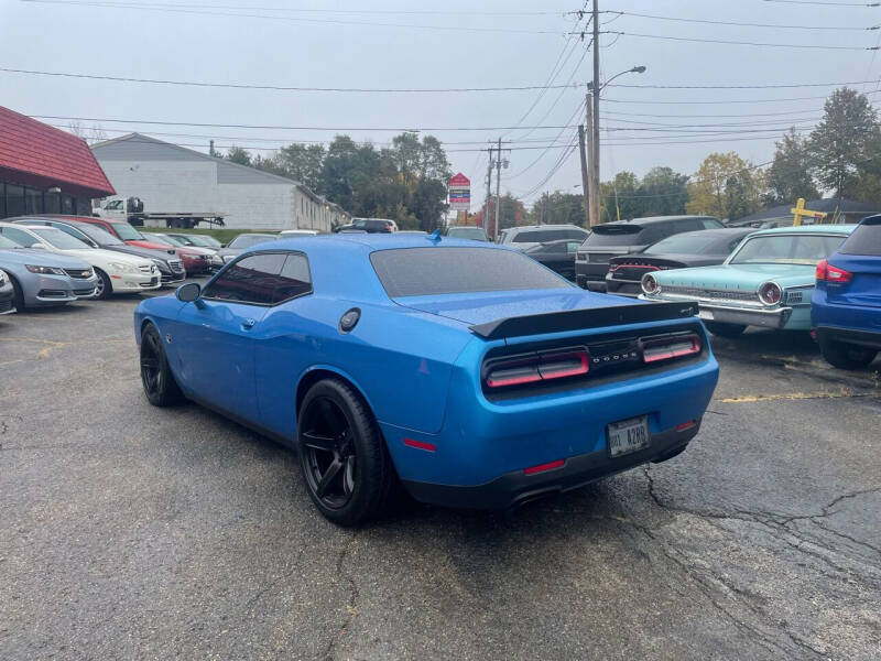 2016 Dodge Challenger SRT Hellcat