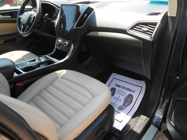 2024 Ford Edge