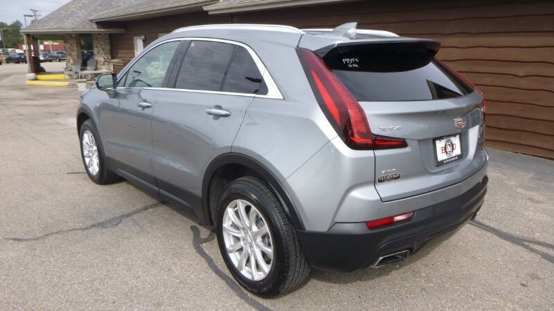 2023 Cadillac XT4 Luxury