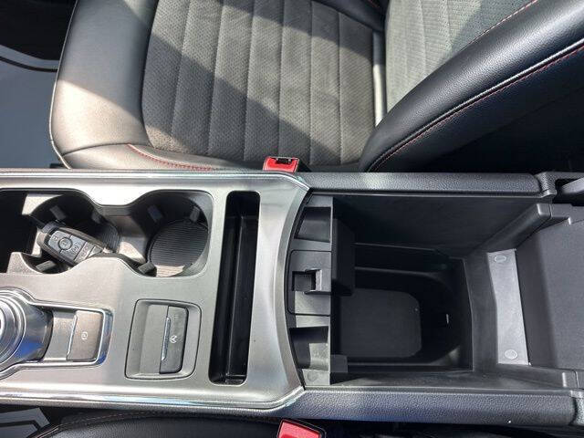 2024 Ford Edge ST-Line