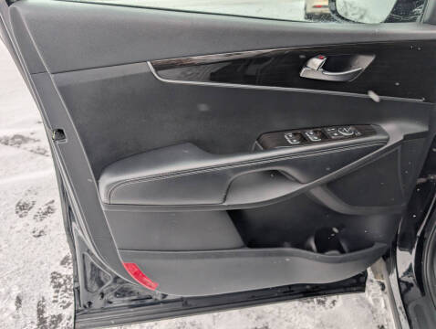 2020 Kia Sorento LX V6