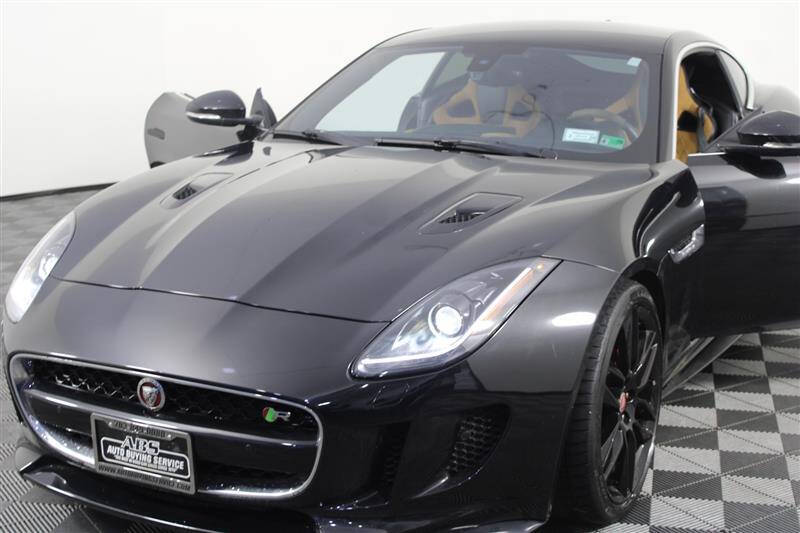 2016 Jaguar F-TYPE R