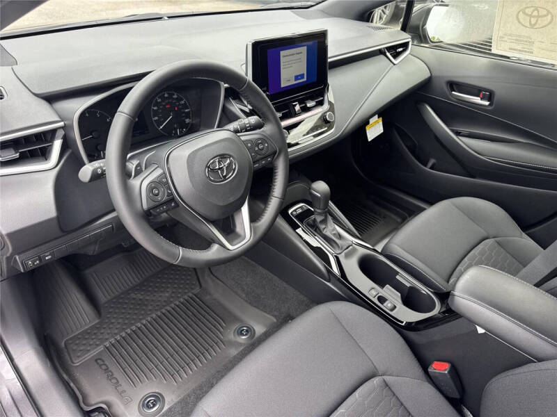 2026 Toyota Corolla Hatchback SE