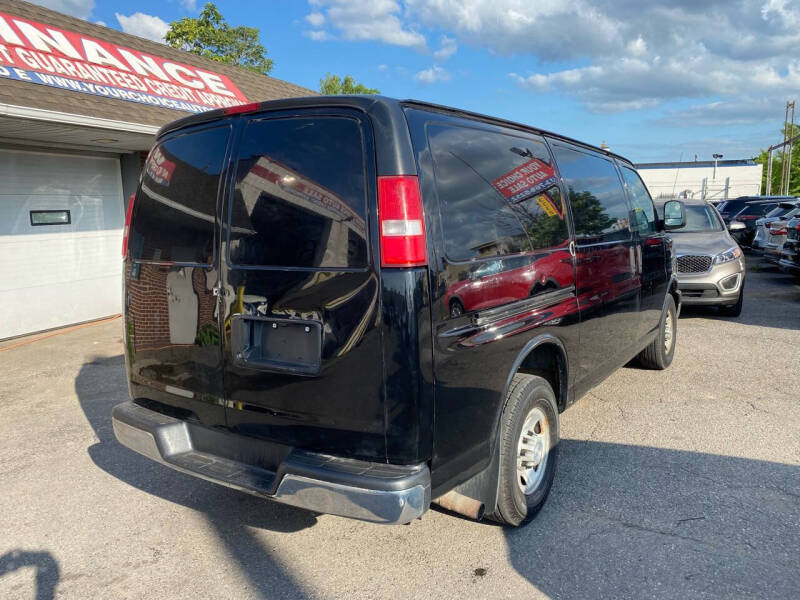 2016 Chevrolet Express 2500