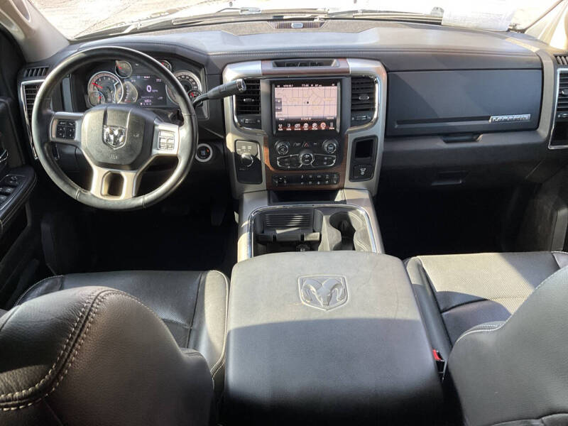 2016 RAM 2500 Laramie