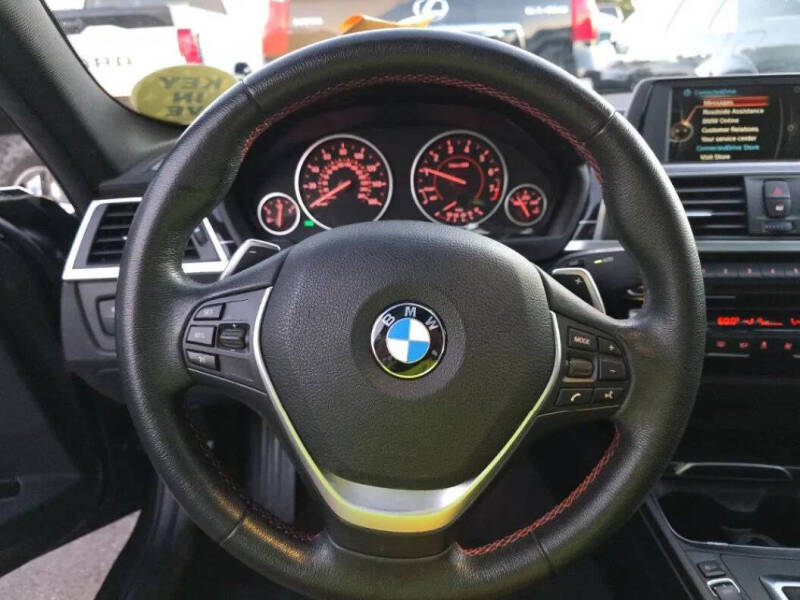 2017 BMW 3 Series 330i