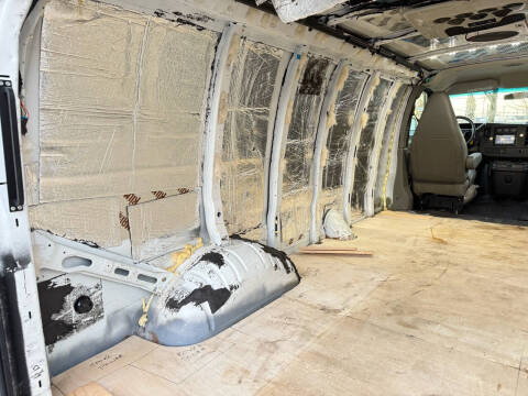 2016 GMC Savana 2500