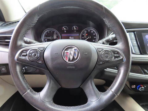 2021 Buick Enclave Essence