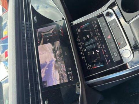 2020 Audi Q8 quattro Premium Plus 55 TFSI