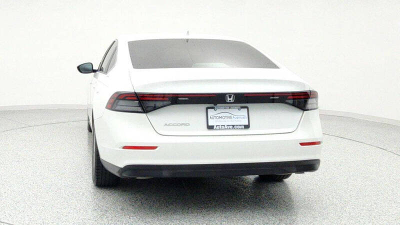 2025 Honda Accord LX