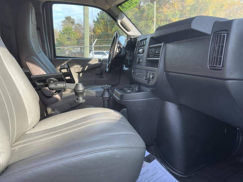 2021 Chevrolet Express 2500