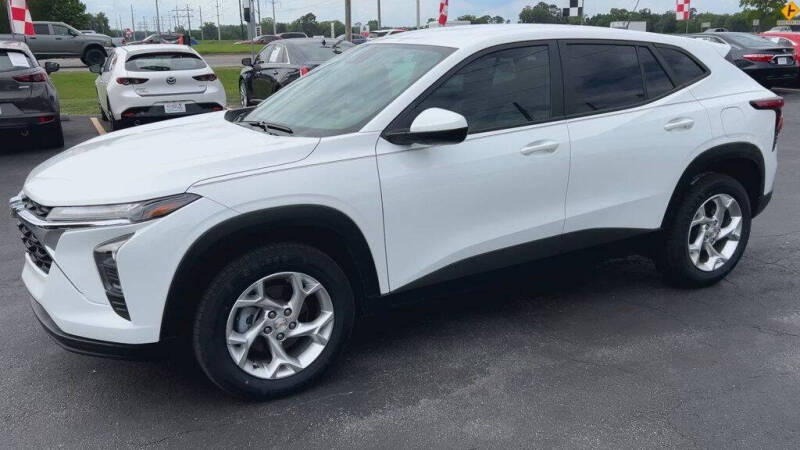 2024 Chevrolet Trax LS