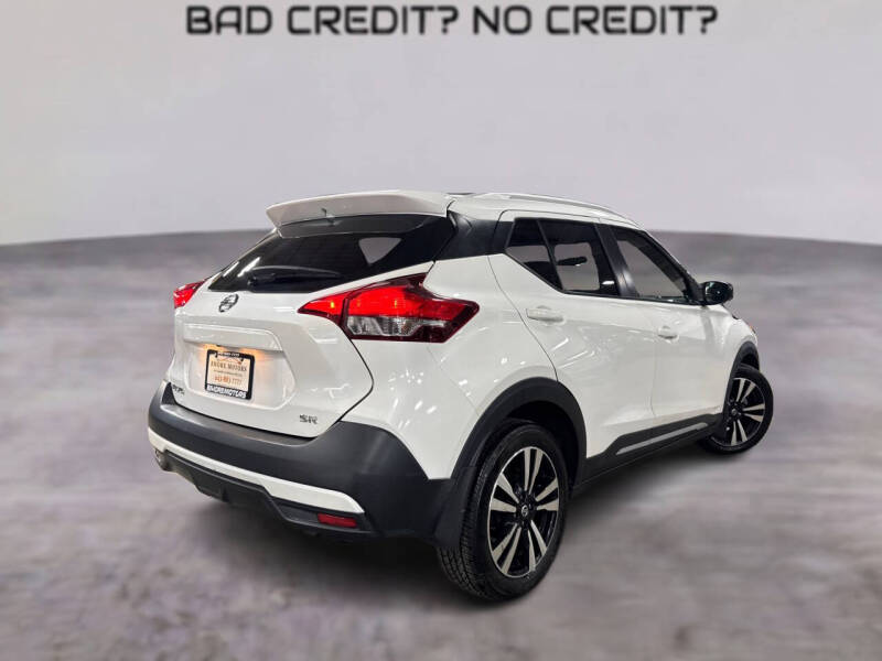 2019 Nissan Kicks