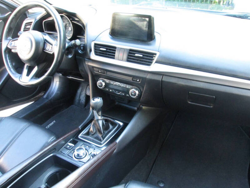 2017 Mazda MAZDA3 Touring 2.5