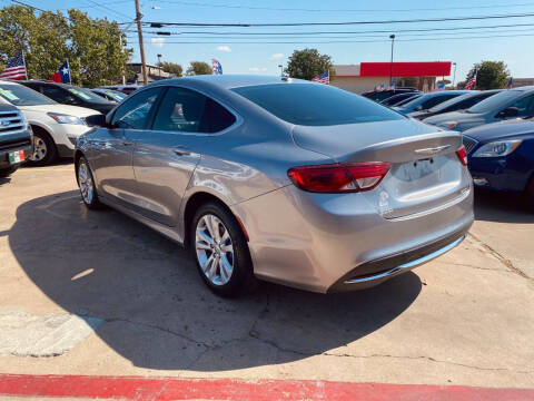 2015 Chrysler 200 Limited
