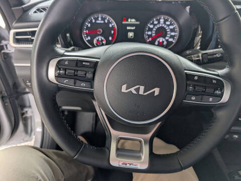 2024 Kia K5 GT-Line