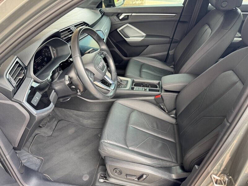 2021 Audi Q3 quattro S line Prem Plus 45 TFSI