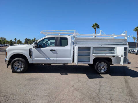 2025 Ford F-350 Super Duty XL
