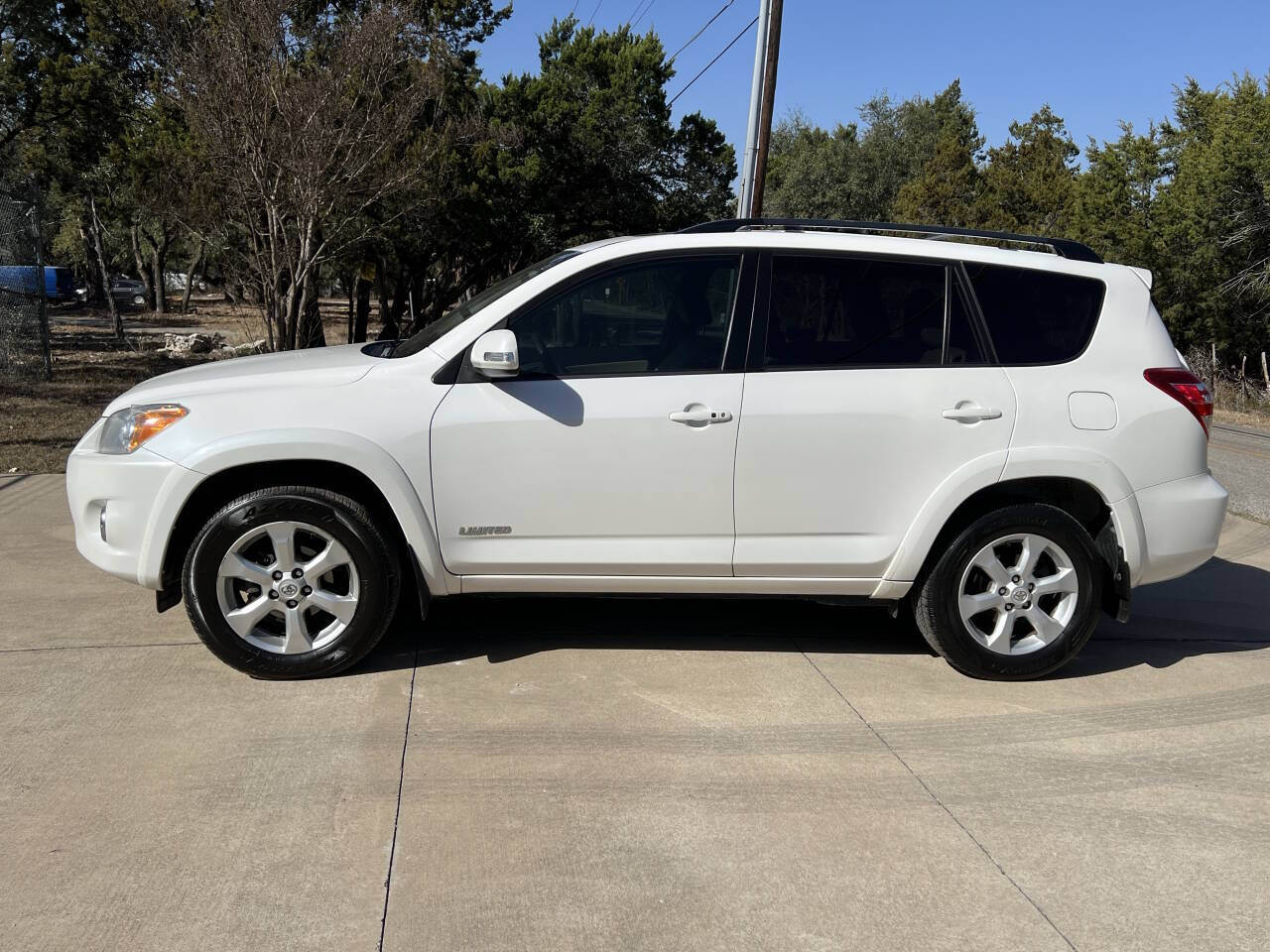 Used Car 2012 Toyota Rav4  Limited 4dr Suv For Sale Under $15,000 In Austin, Texas
