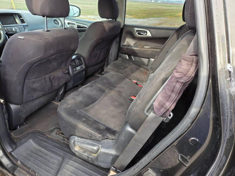 2015 Nissan Pathfinder SL