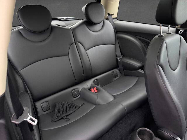 2013 MINI Hardtop Cooper