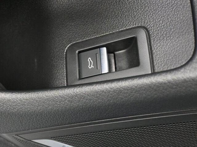 2022 Audi A6 quattro Premium Plus 55 TFSI