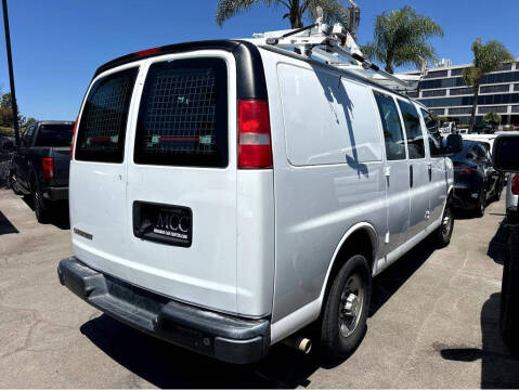 2018 Chevrolet Express 2500