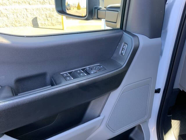 2025 Ford F-350 Super Duty XL