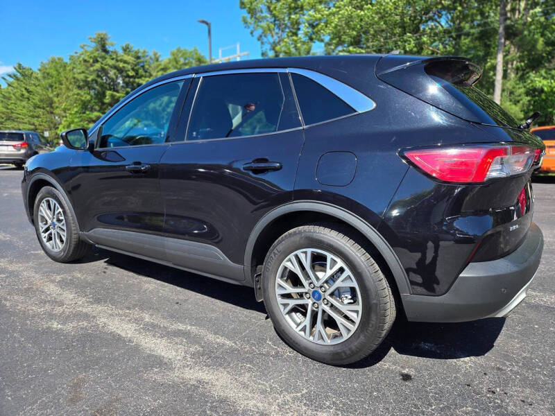 2022 Ford Escape SEL