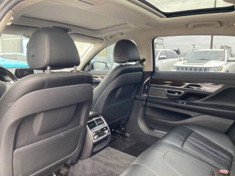 2019 BMW 7 Series 740i