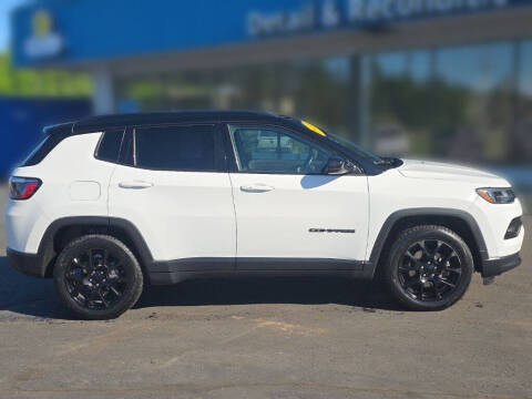 2022 Jeep Compass Altitude