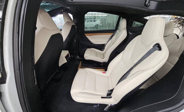 2021 Tesla Model X Long Range Plus