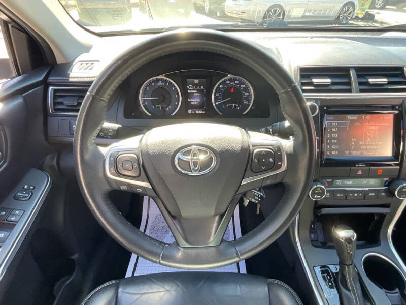 2017 Toyota Camry XLE