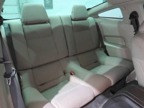 2011 Ford Mustang V6