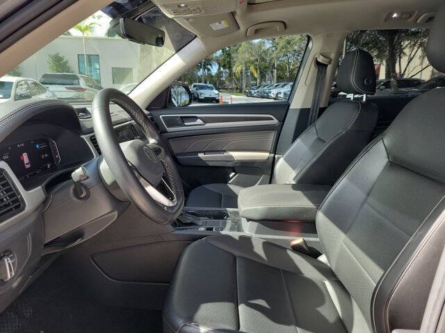 2023 Volkswagen Atlas V6 SE