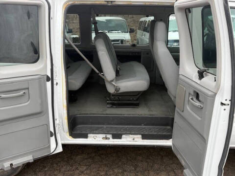 2009 Ford E-Series E-350 SD XL