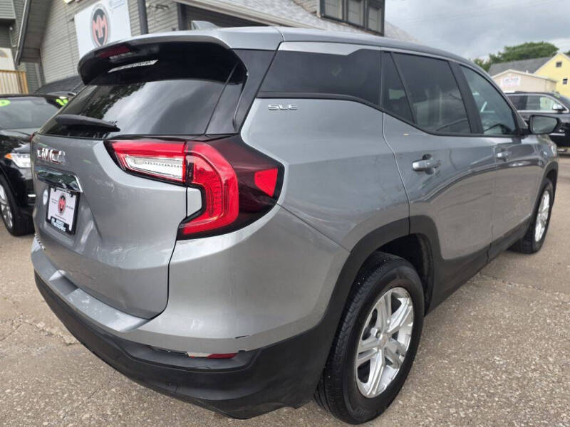 2024 GMC Terrain SLE