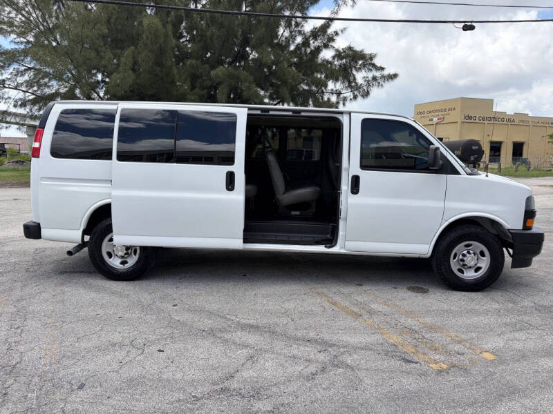 2020 Chevrolet Express LS 3500