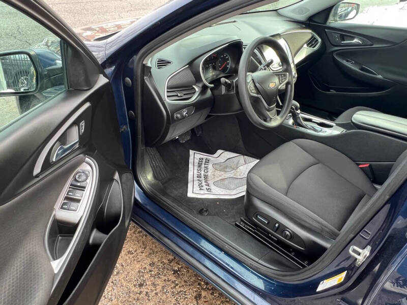 2022 Chevrolet Malibu LT