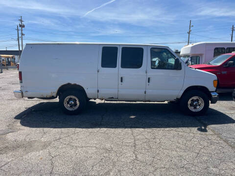 2005 Ford E-Series E-350 SD