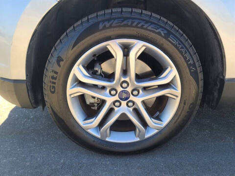 2016 Ford Edge Titanium