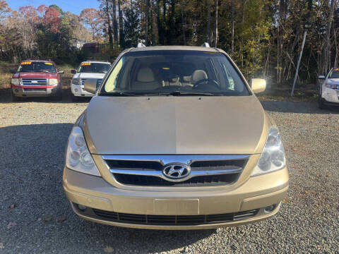 2007 Hyundai Entourage SE