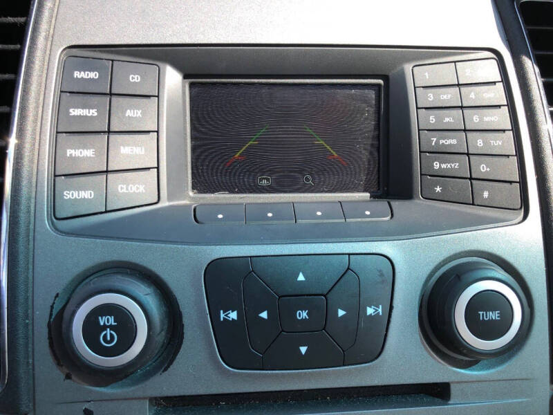 2018 Ford Taurus SEL