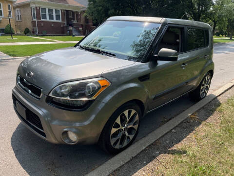 2012 Kia Soul for sale at Apollo Motors INC in Chicago IL