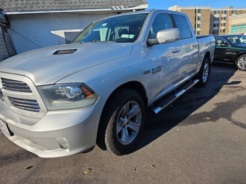 2014 RAM 1500 Sport